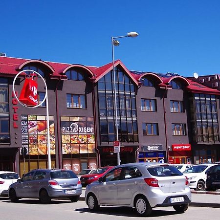 Hotel Oxigen Petrosani Petroşani Exterior foto