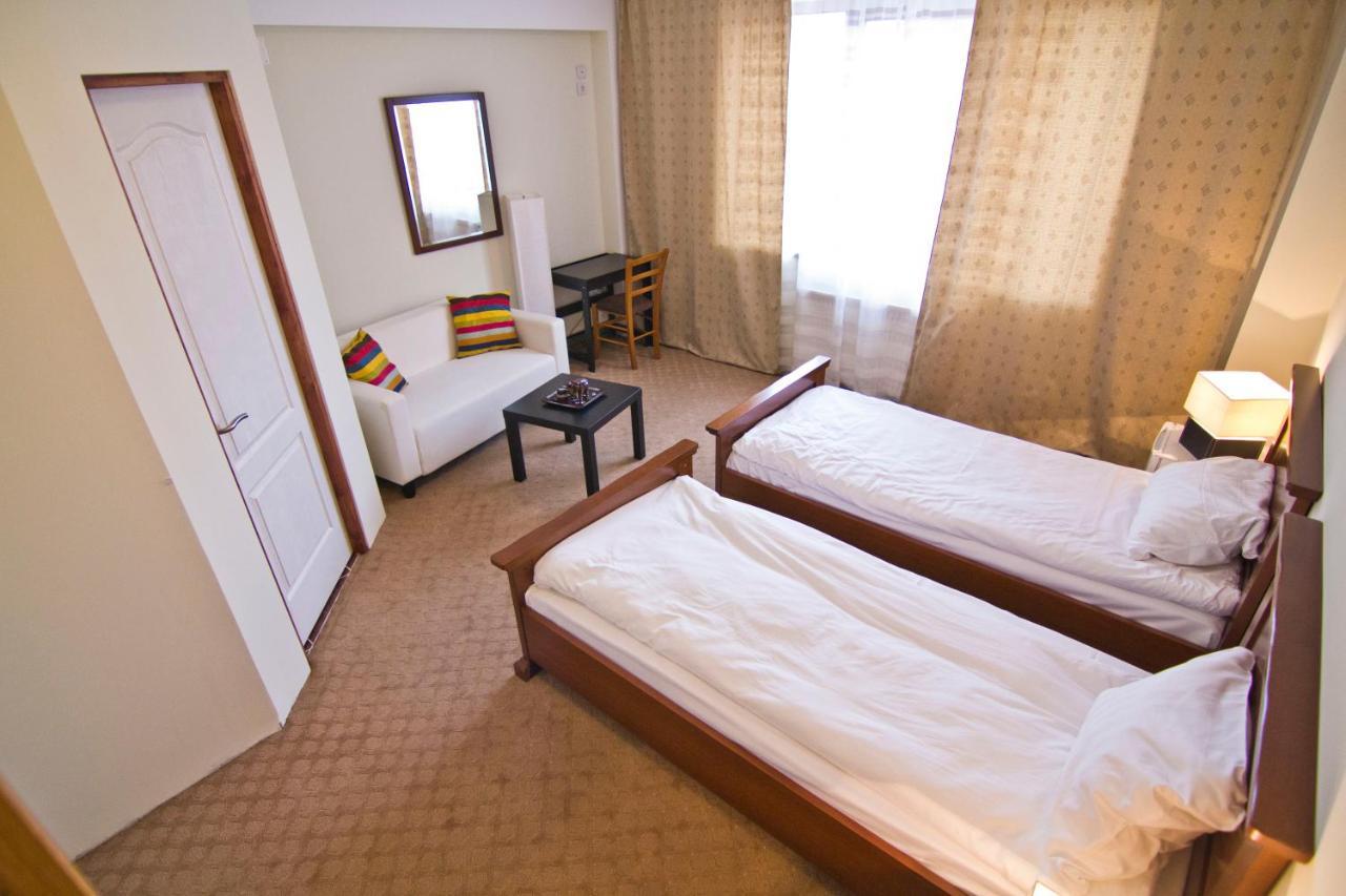 Hotel Oxigen Petrosani Petroşani Quarto foto